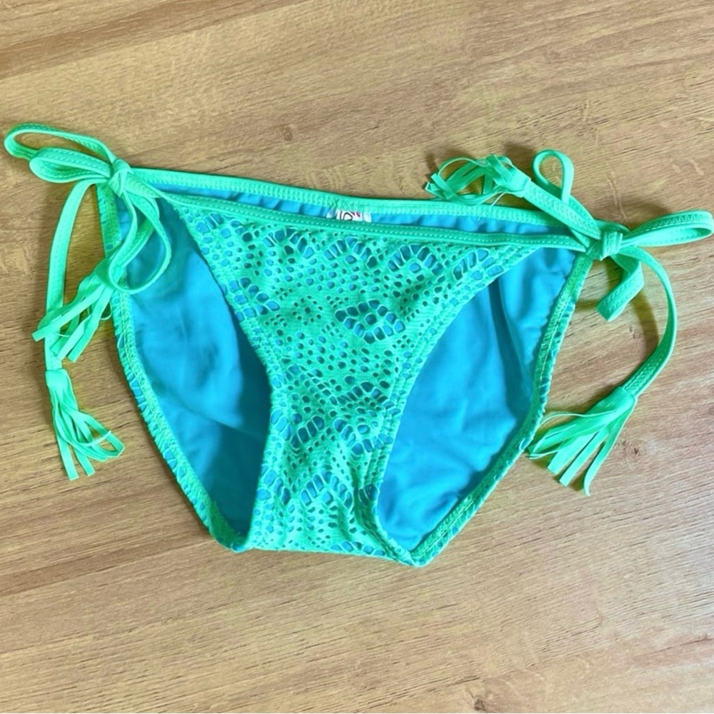 New Lace Aqua & Mint Swim Bottoms | Smoothies brand Size Small